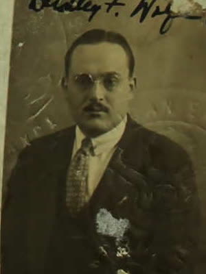 Dudley Wolfe, 1919 passport photograph
